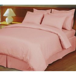 Soft Touch of Luxury: Elevate Your Bedroom with Blush and Black Sheets