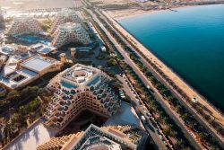 Top Must-See Places to Visit in Dubai