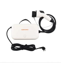 2000W Portable Charger