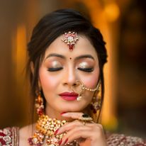 Get the Perfect Bridal Look with Professional Bridal Makeup in Varanasi – Beauty Island Varanasi