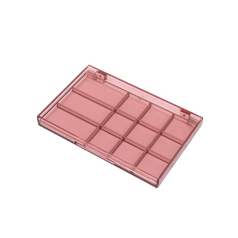 Customizable Beauty with Empty Eyeshadow Containers