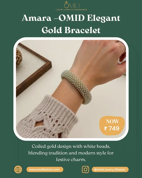 Elegant gold bracelet
