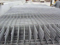 Concrete reinforcement mesh for bridge and pier construction application