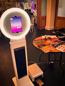 Photo Booth Hire in Reading – Capture Every Special Moment