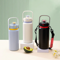 Portable Vacuum Sport Water Bottle With Straw