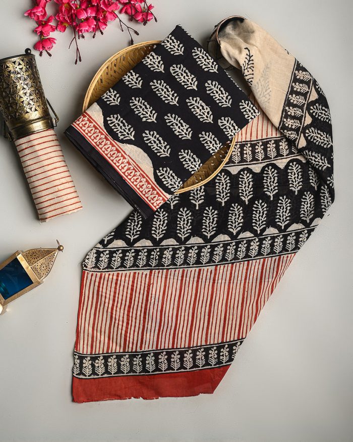 Shop Stylish Black and White Print Dress Collection for Women