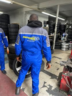 Mounting and balancing Elkridge