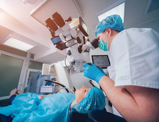 Achieve Clear Sight with Laser Eye Surgery in Chicago Experts