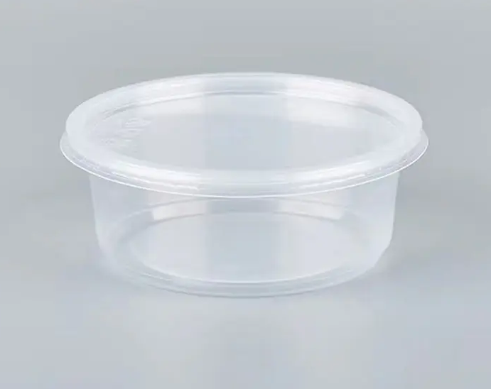 Round plastic container Fits Sauces and Soups Easily