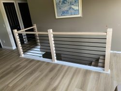 Long-lasting staircase handrail