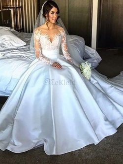 Schulterfrei Satin Duchesse-Linie Normale Taille Brautkleid mit Gericht Schleppe – MeKleid.de