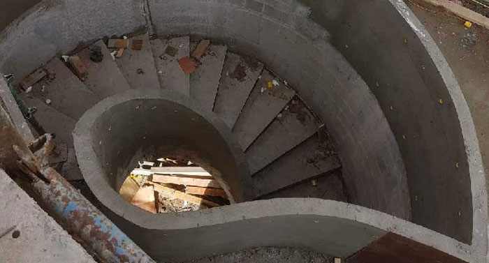 The Role of Concrete Columns and Concrete Stairs in Modern Construction