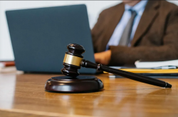 How Can A Debt Collection Lawyer in New York Help With Disputes