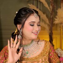 Varanasi Makeup Artist for Bridal & Party Looks | Beauty Island