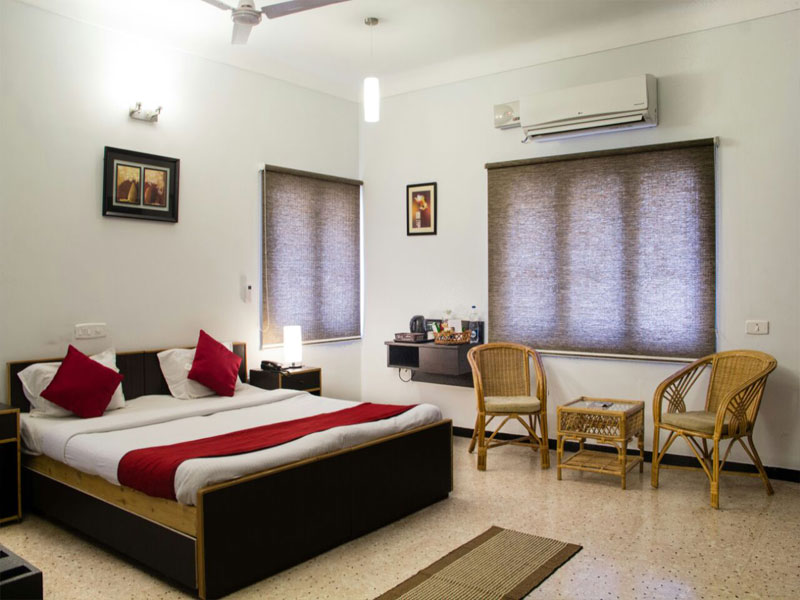 Stay In Nava India – Comfortable and Convenient Accommodation with Corner Stay