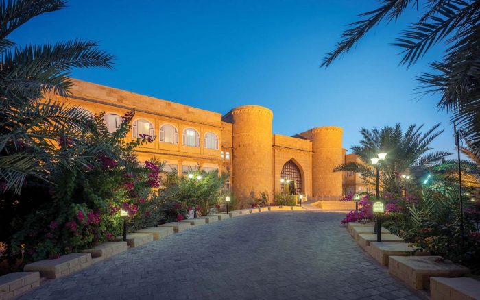 Jaisalmer Palace Hotel: Luxury Stay in Rajasthan Desert | Hotel Rang Mahal