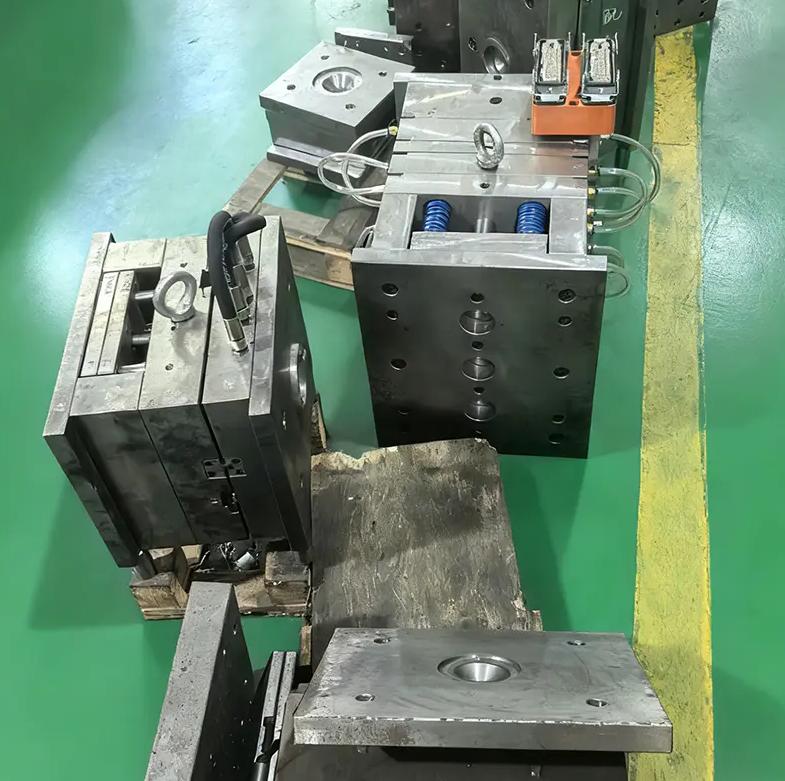High-Precision Medical Infusion Set Mold for Reliable Medical Device Manufacturing