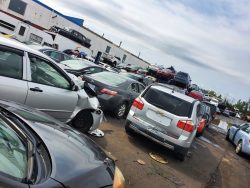 Junk Cars Toronto Buyers Paying Top Cash