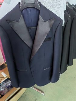 Custom Tailor Milwaukee Premium Bespoke Suit | Handcrafted Custom Fit Menswear