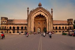 Bareilly to Lucknow Taxi | Bareilly to Lucknow Cab