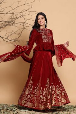 Buy Ethnic Lehenga Set for Women Online in India