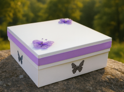 Elegant Live Butterfly Releases for Beautiful Outdoor Events