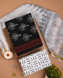 Buy Stylish Discharge Print Ethnic Wear for Women Online