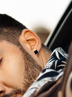 Silver Jewellery Shopping for Men Made Easy