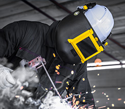 Complete Guide to Choosing the Right Safety PPE