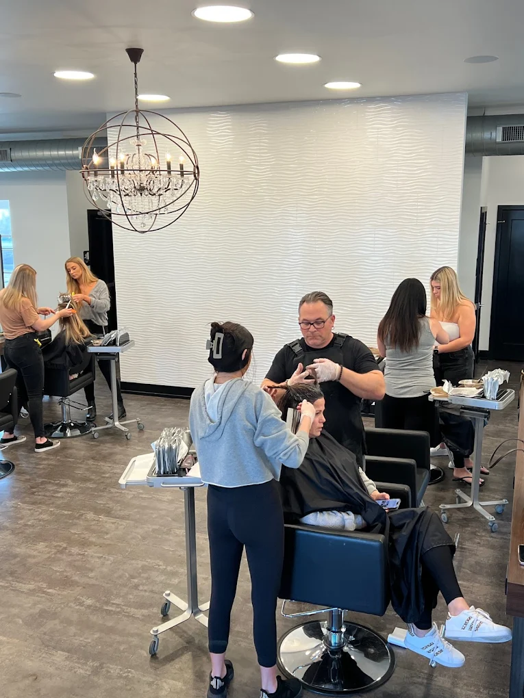 Blush Salon for Personalized Beauty and Luxury Hair Services
