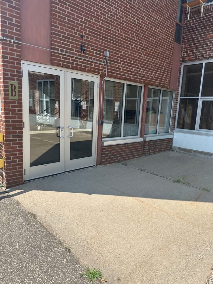Why Fast and Reliable Commercial Door Service Matters for Modern Businesses