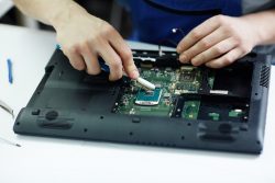Star Shield – Trusted Laptop & iPhone Repair Services in Singapore