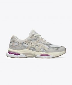 Buy ASICS Shoes for Women That Keep Comfort First
