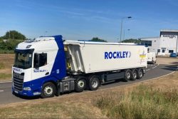Farm tipper trailer