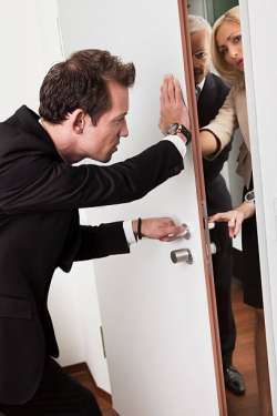 Professional Commercial Door Solutions for Warehouses and Storefronts
