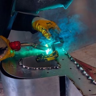 The Future of Surface Preparation with Laser Paint Remover and Metal Laser Cleaning Technology