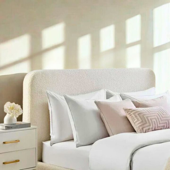 Modern Cream Bouclé Upholstered Bed for Minimalist Bedroom Style
