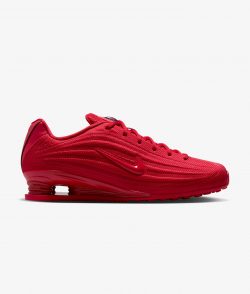 Nike Sneakers for Men That Bring Retro Style to Everyday Looks