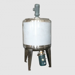 Dispersed Emulsification Tank Smooths Creams and Sauces